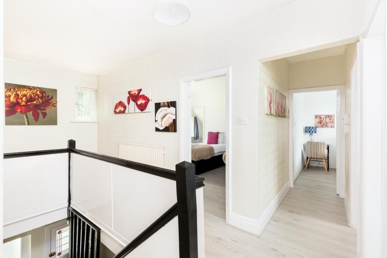 Beautiful 6 Bedroom House For 17 Guests Next To Edgbaston Stadium Birmingham Exterior foto